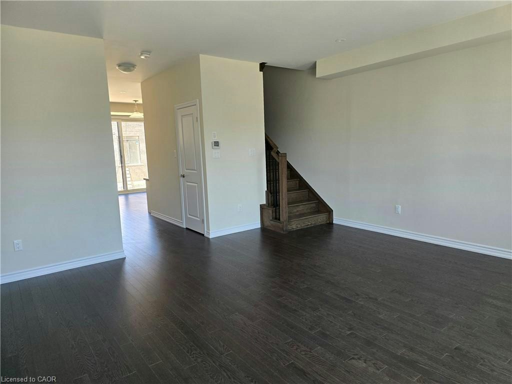1383 Almonte Drive, Burlington, ON, L7P 3P8 - 31