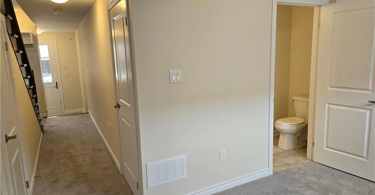 1383 Almonte Drive, Burlington, ON, L7P 3P8 - 8