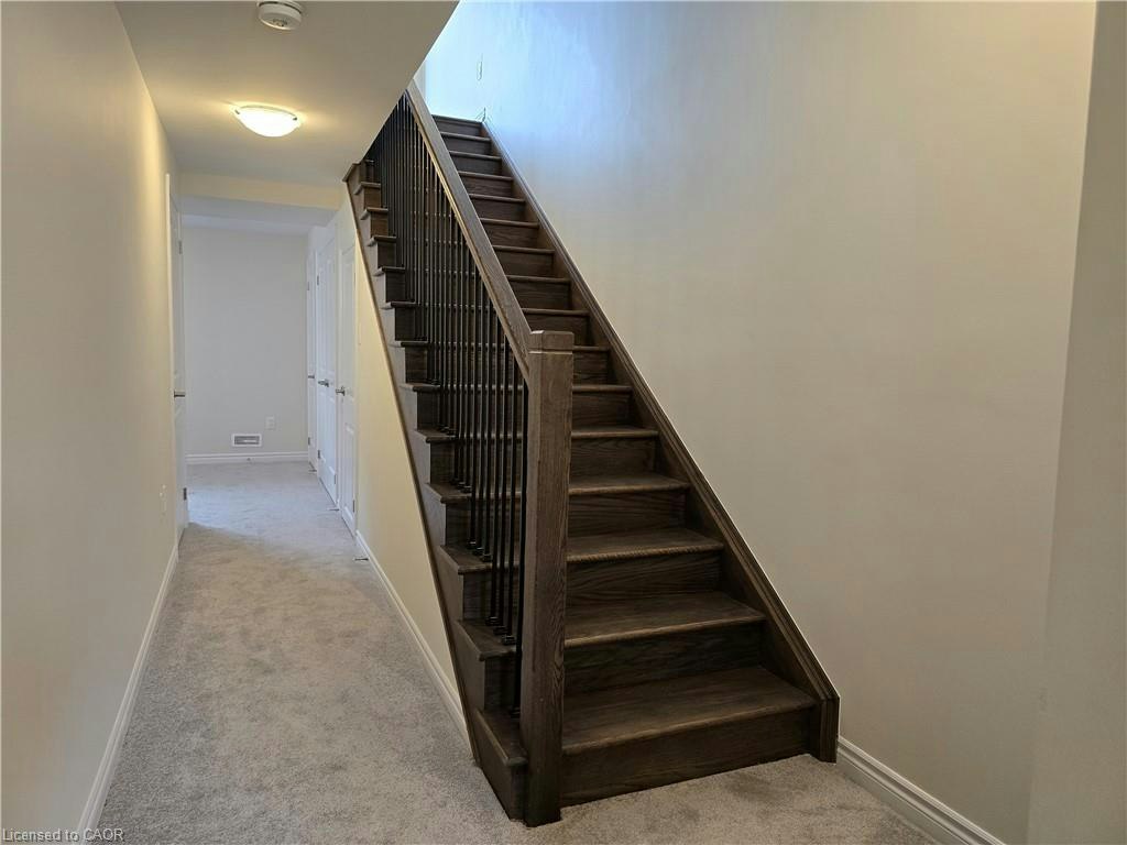 1383 Almonte Drive, Burlington, ON, L7P 3P8 - 7