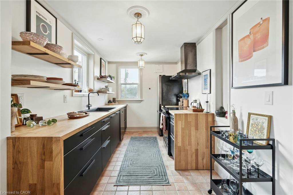 Apartment-16 Mcmurray Street, Hamilton, ON, L9H 2W5 - 5