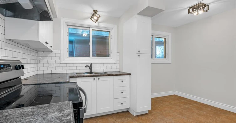 Main-515 Queensdale Avenue E, Hamilton, ON, L8V 1K9 - 10
