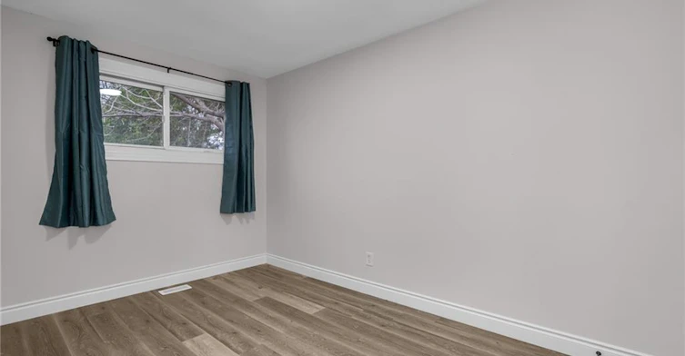 Main-515 Queensdale Avenue E, Hamilton, ON, L8V 1K9 - 6