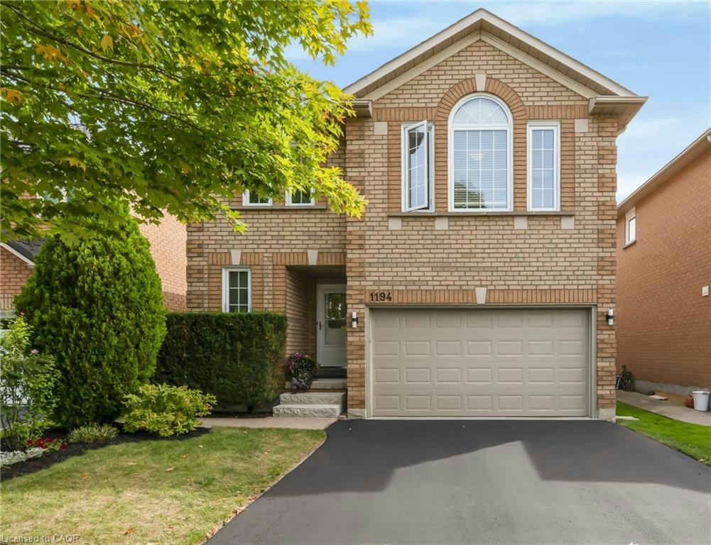 1194 Old Oak Drive, Oakville, ON, L6M 3K7