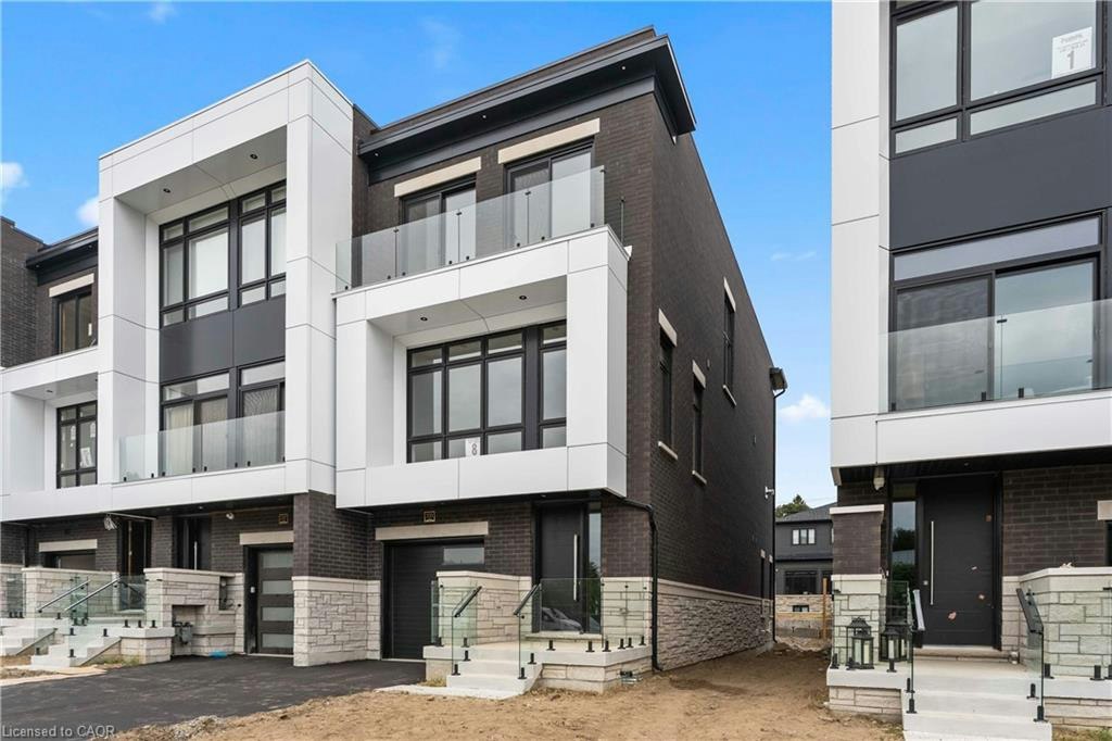 335 Helen Lawson Lane, Oakville, ON, L6J 0G3