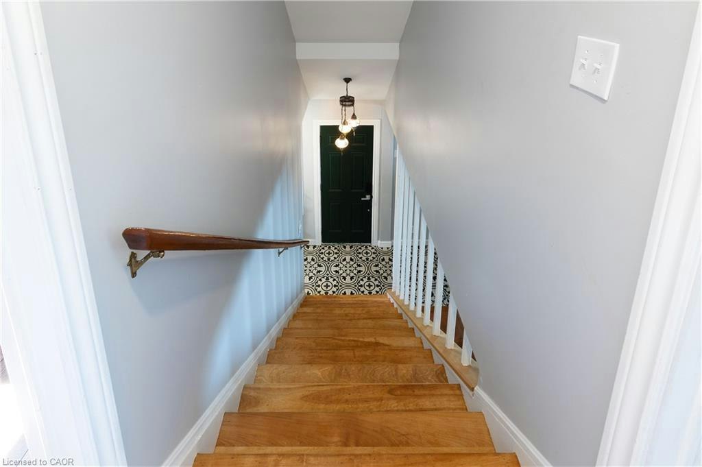 15 Spencer Avenue, Hamilton, ON, L9H 1E7 - 37