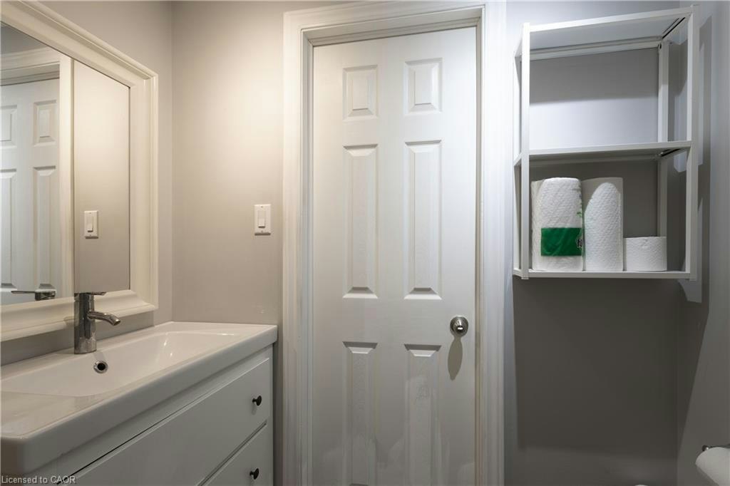 15 Spencer Avenue, Hamilton, ON, L9H 1E7 - 36