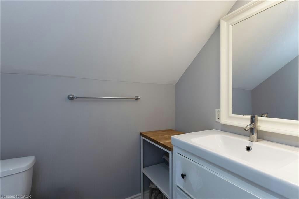 15 Spencer Avenue, Hamilton, ON, L9H 1E7 - 35