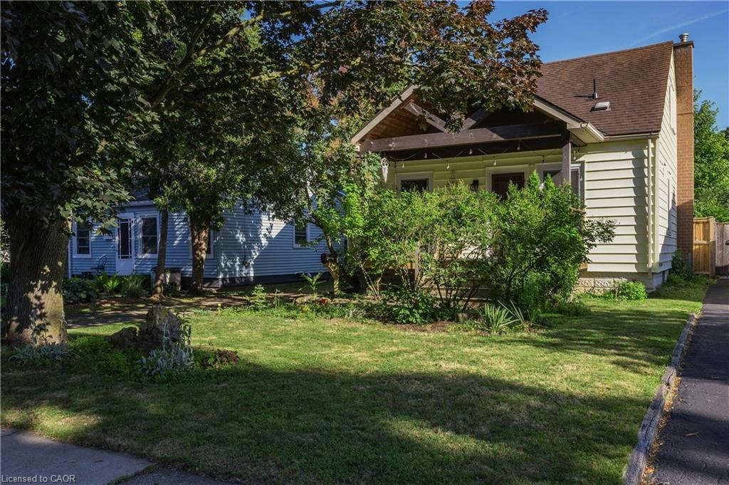 15 Spencer Avenue, Hamilton, ON, L9H 1E7 - 3