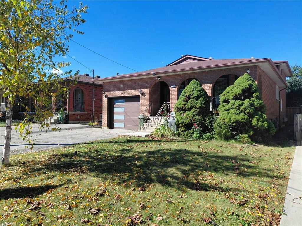 244 Guildwood Drive, Hamilton, ON, L9C 6W8