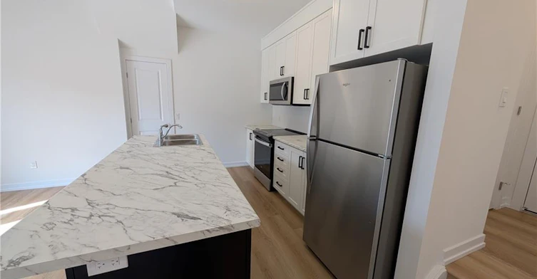 53-71 Great Falls Boulevard, Hamilton, ON, L8B 1Y5 - 4