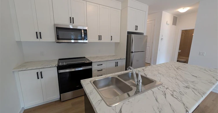 53-71 Great Falls Boulevard, Hamilton, ON, L8B 1Y5 - 3
