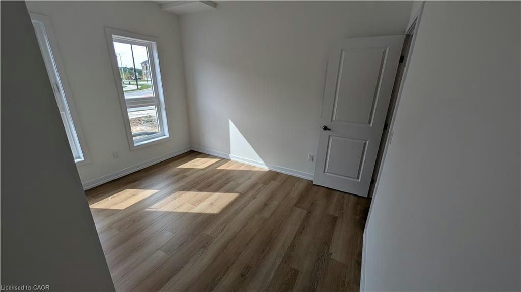 53-71 Great Falls Boulevard, Hamilton, ON, L8B 1Y5 - 6
