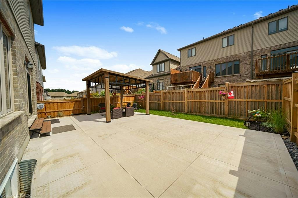 629 Wild Rye Street, Waterloo, ON, N2V 0E3 - 37