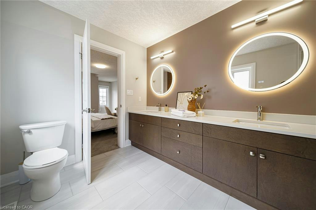 629 Wild Rye Street, Waterloo, ON, N2V 0E3 - 30