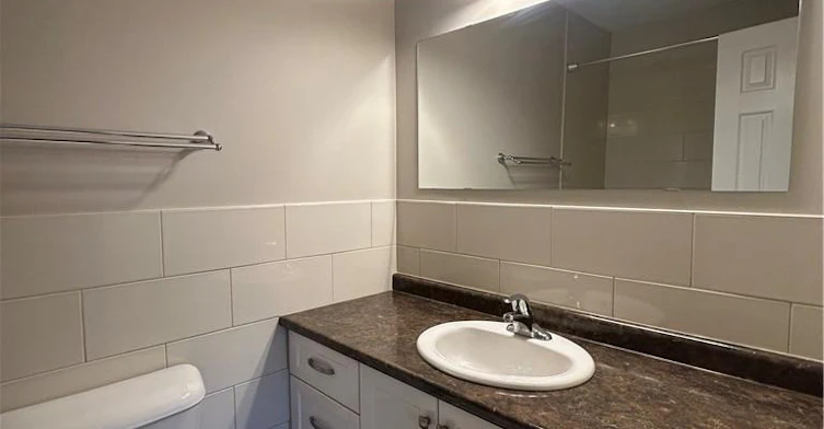 14 Volta Avenue, Kitchener, ON, N2A 2P8 - 12