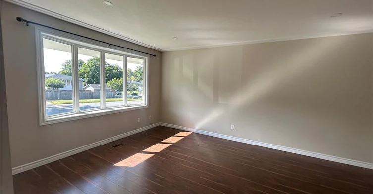 14 Volta Avenue, Kitchener, ON, N2A 2P8 - 4