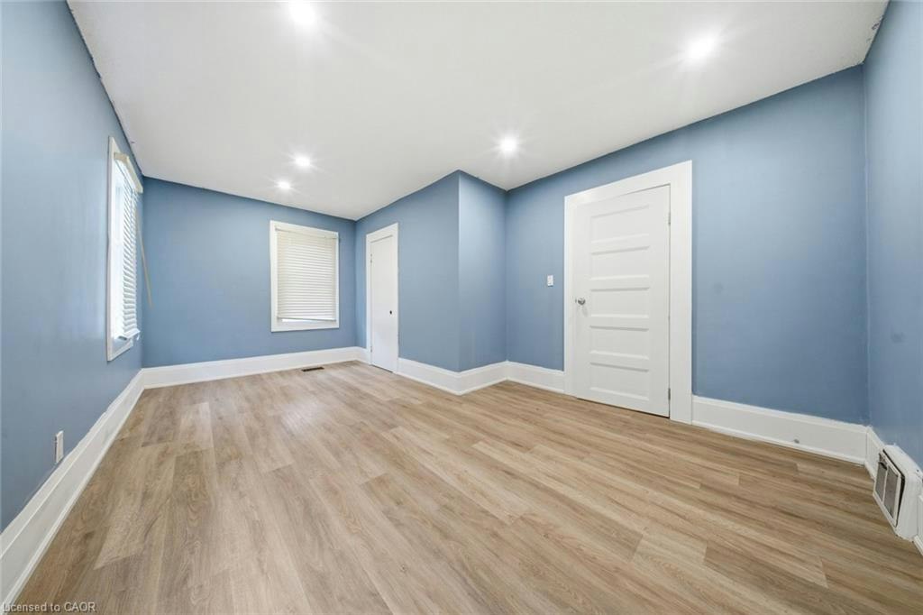 194 Brant Avenue, Brantford, ON, N3T 3H9 - 9