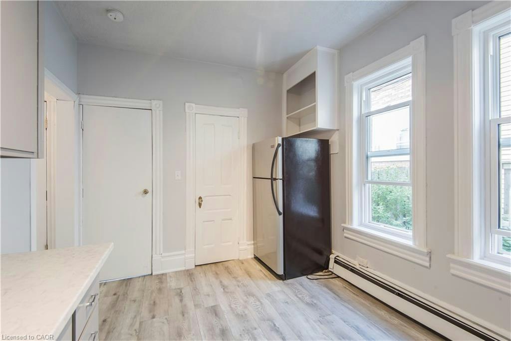 1-71 Wellington Street N, Kitchener, ON, N2H 5J5 - 7