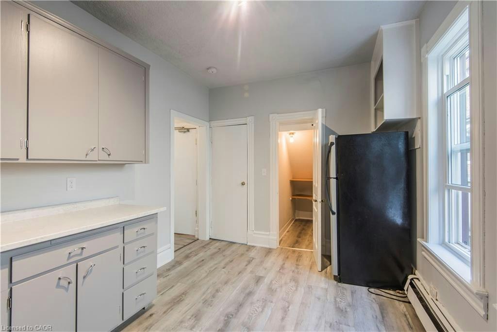 1-71 Wellington Street N, Kitchener, ON, N2H 5J5 - 5