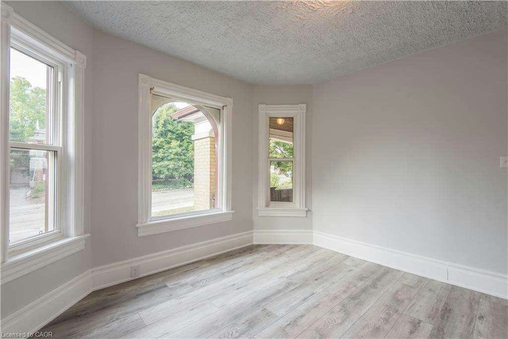 1-71 Wellington Street N, Kitchener, ON, N2H 5J5 - 12