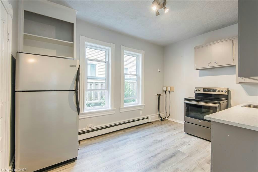 1-71 Wellington Street N, Kitchener, ON, N2H 5J5 - 4