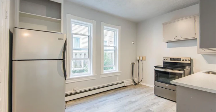 1-71 Wellington Street N, Kitchener, ON, N2H 5J5 - 4