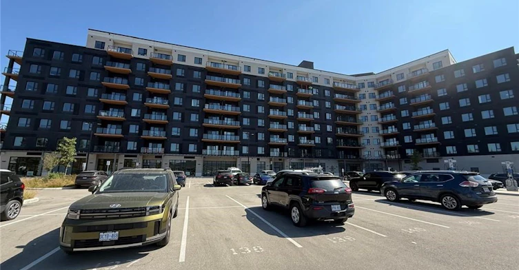 221-525 New Dundee Road, Kitchener, ON, N2P 0K8