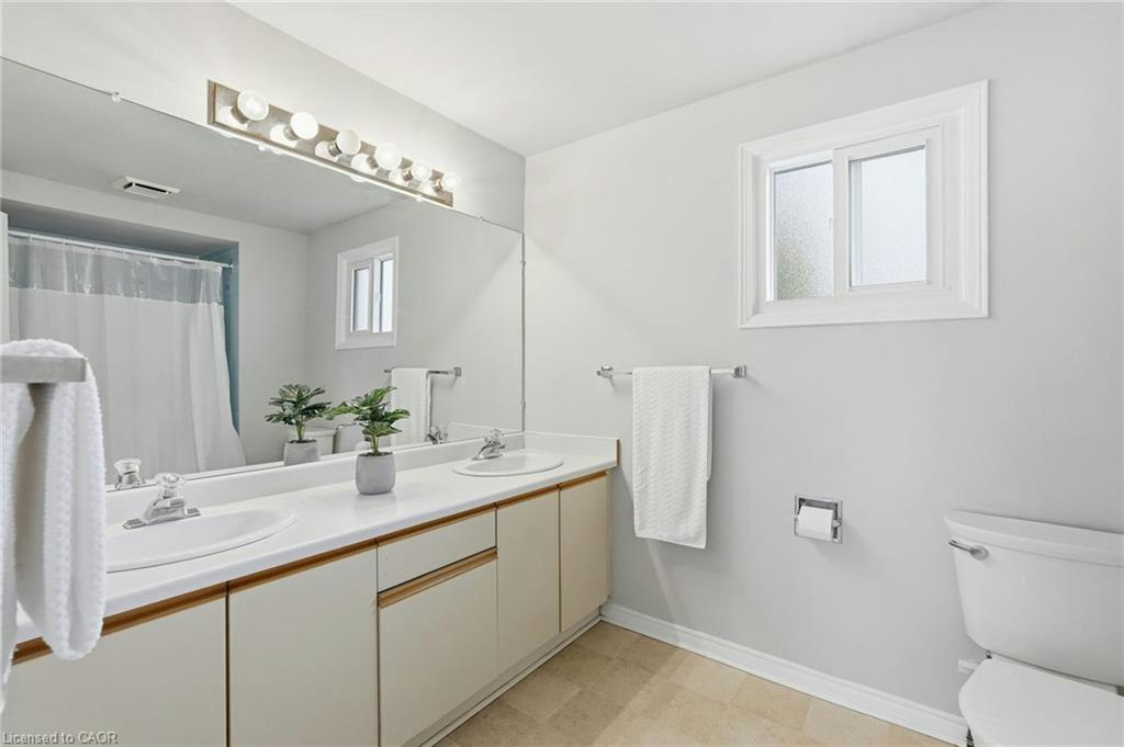 3193 Maderna Road, Burlington, ON, L7M 2W3 - 30