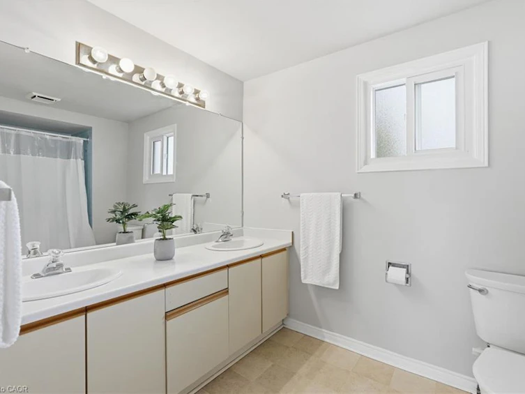 3193 Maderna Road, Burlington, ON, L7M 2W3 - 30