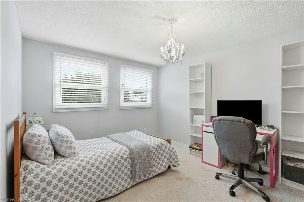 3193 Maderna Road, Burlington, ON, L7M 2W3 - 29