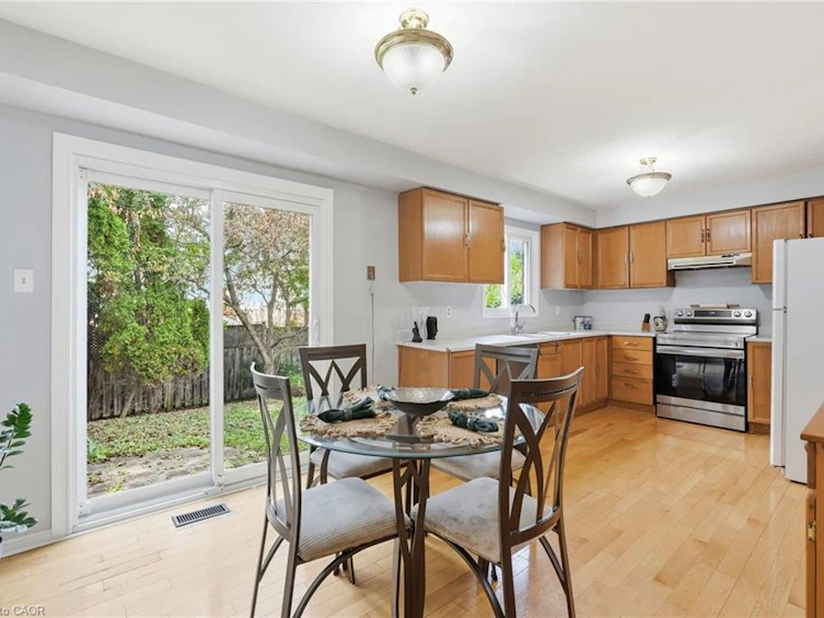 3193 Maderna Road, Burlington, ON, L7M 2W3 - 13