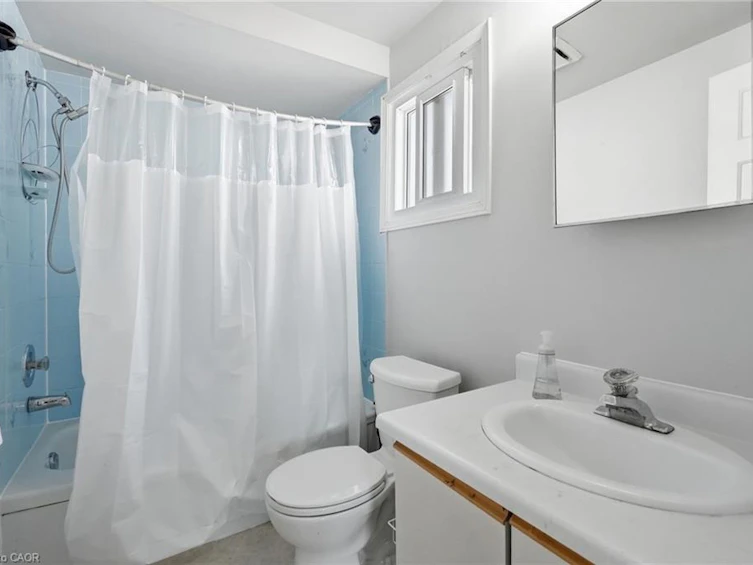 3193 Maderna Road, Burlington, ON, L7M 2W3 - 24
