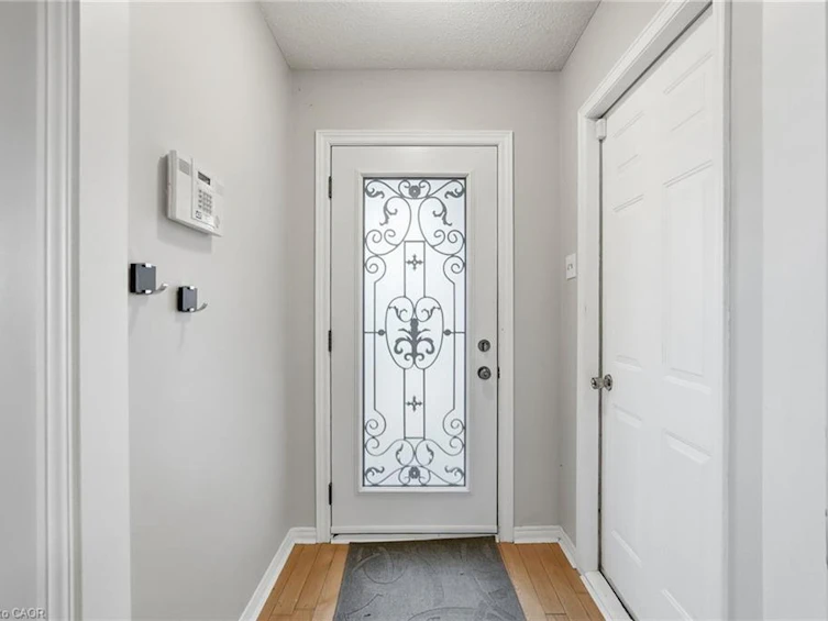 3193 Maderna Road, Burlington, ON, L7M 2W3 - 3