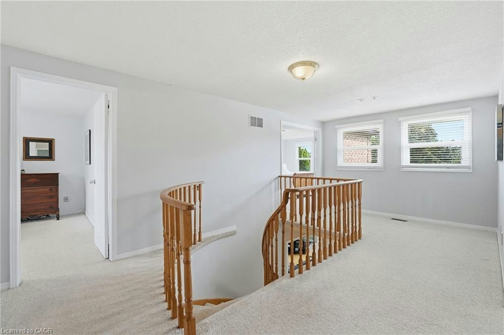 3193 Maderna Road, Burlington, ON, L7M 2W3 - 19