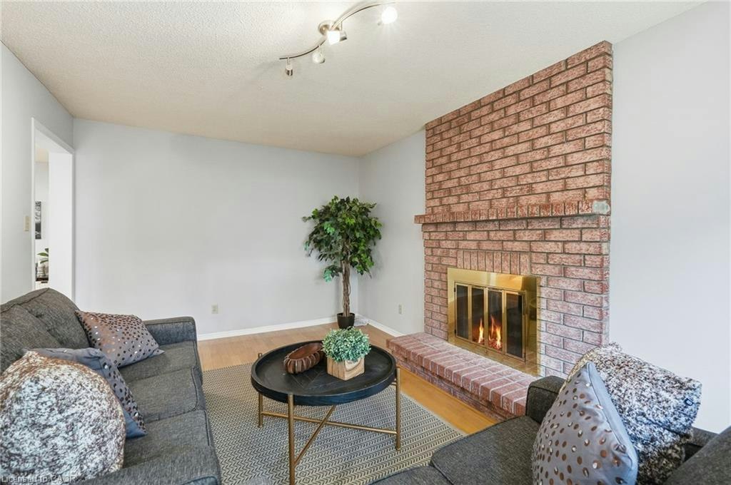 3193 Maderna Road, Burlington, ON, L7M 2W3 - 16