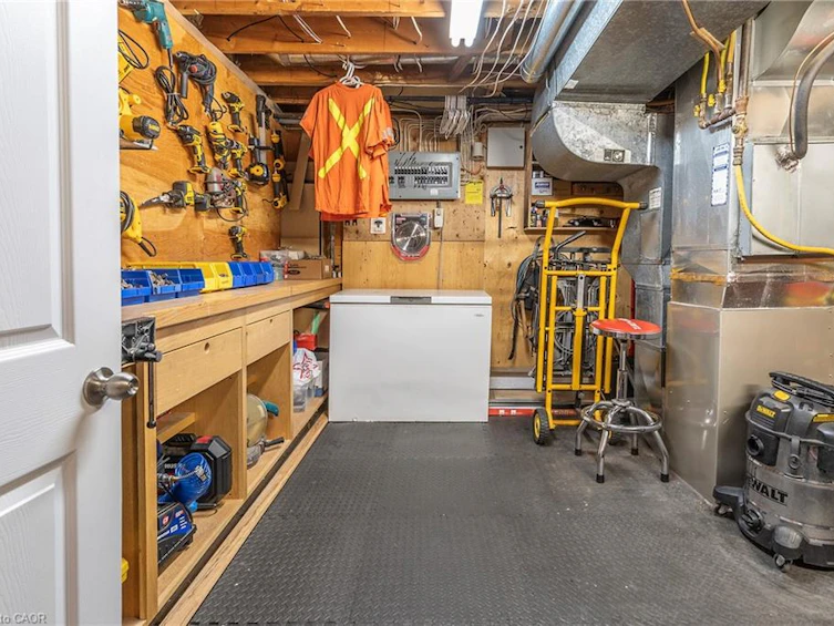43 Miller Drive, Hamilton, ON, L9G 2H9 - 22