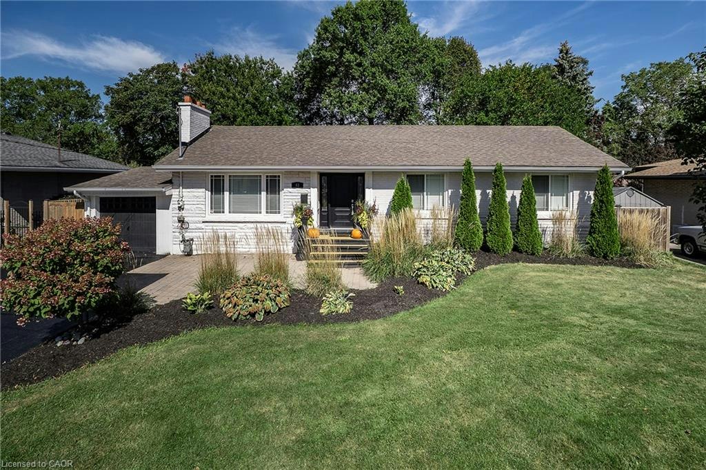 43 Miller Drive, Hamilton, ON, L9G 2H9