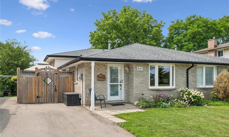 847 Doon Village Road