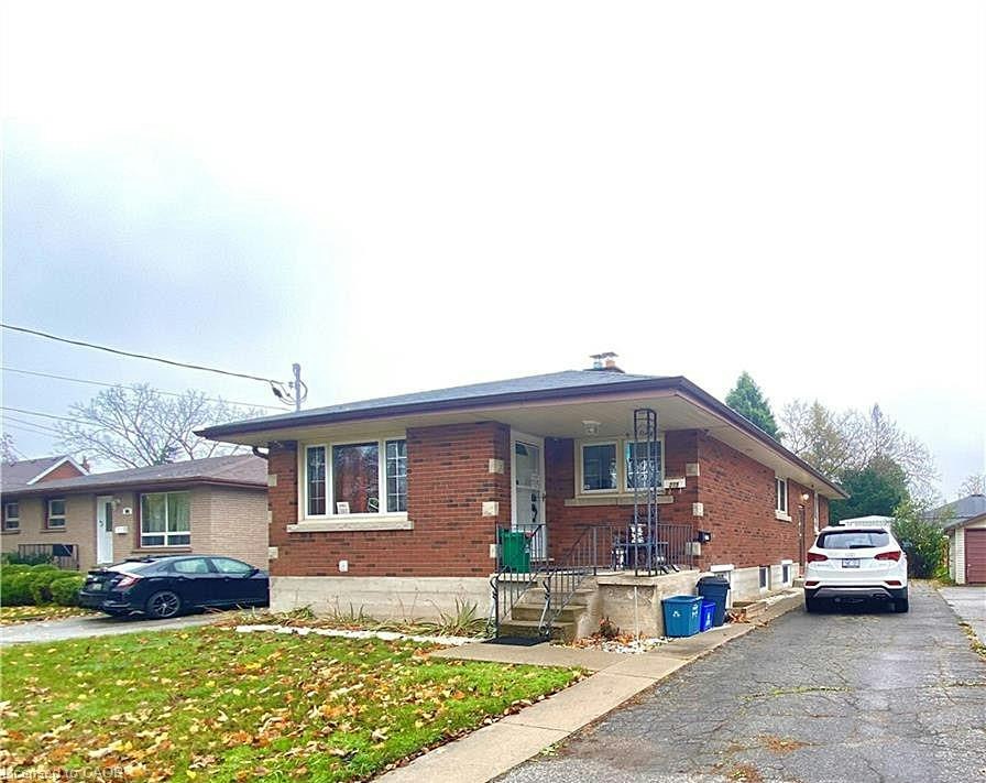 2-275 Nelson Street, Brantford, ON, N3S 4C7
