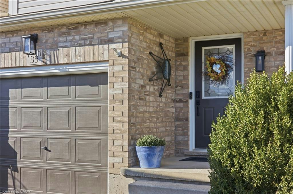 39 Maitland Street, Kitchener, ON, N2R 1V2