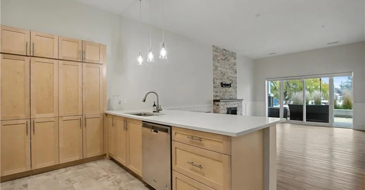006-39 Sister Varga Terrace, Hamilton, ON, L9B 0J7 - 10