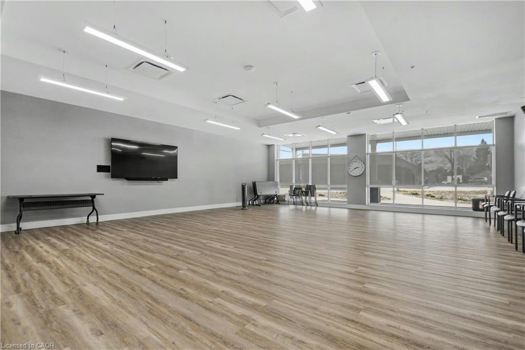 006-39 Sister Varga Terrace, Hamilton, ON, L9B 0J7 - 35