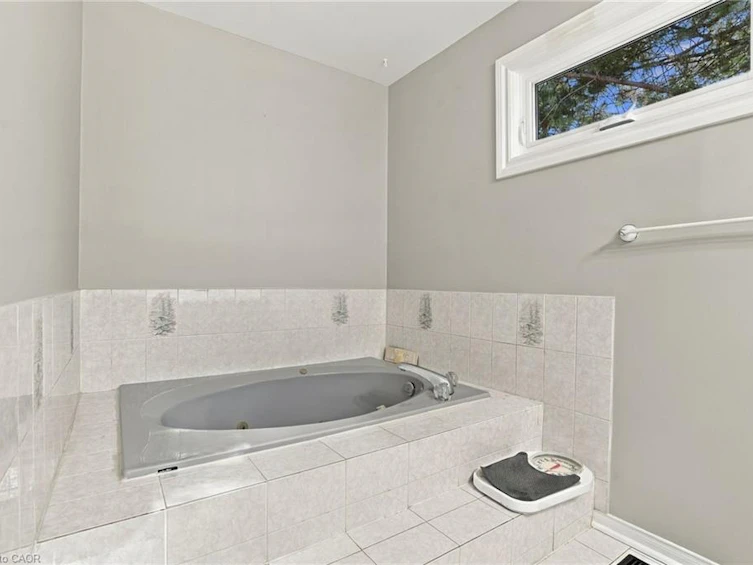 15-1724 The Chase, Mississauga, ON, L5M 4P2 - 32