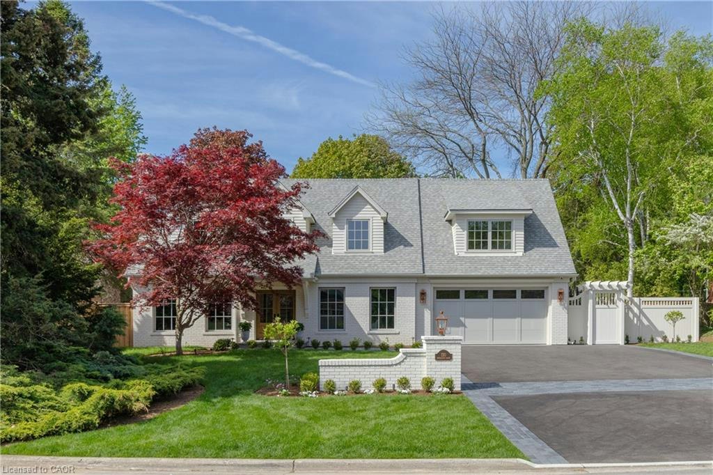 130 Edgecliffe Place, Burlington, ON, L7L 3Z3
