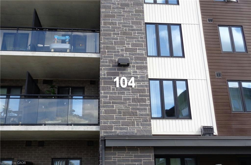 101-104 Summit Ridge Drive, Guelph, ON, N1E 0R5 - 2