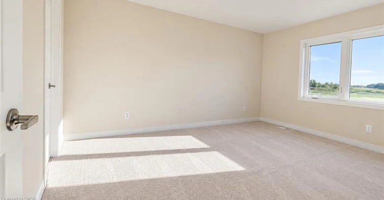 140 Forestwalk Street, Kitchener, ON, N2R 0S9 - 9