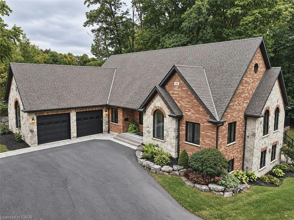 515 Hamilton Drive, Hamilton, ON, L9G 2A9