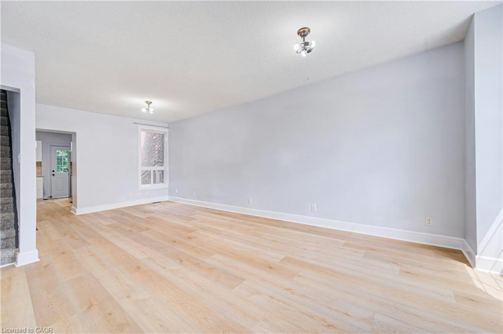299 Bay Street N, Hamilton, ON, L8L 1M2 - 5