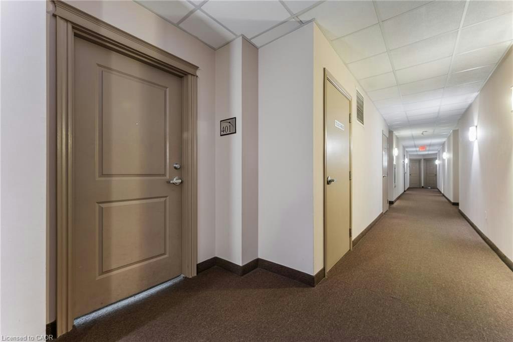 401-396 Plains Road E, Burlington, ON, L7T 2C8 - 18