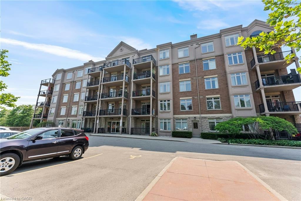 401-396 Plains Road E, Burlington, ON, L7T 2C8
